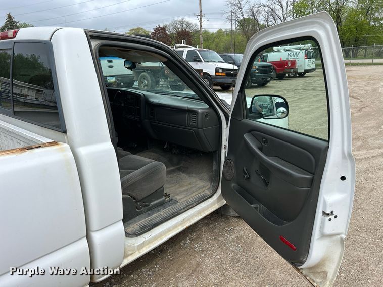 image for item DR4608 2006 Chevrolet Silverado 1500  pickup truck