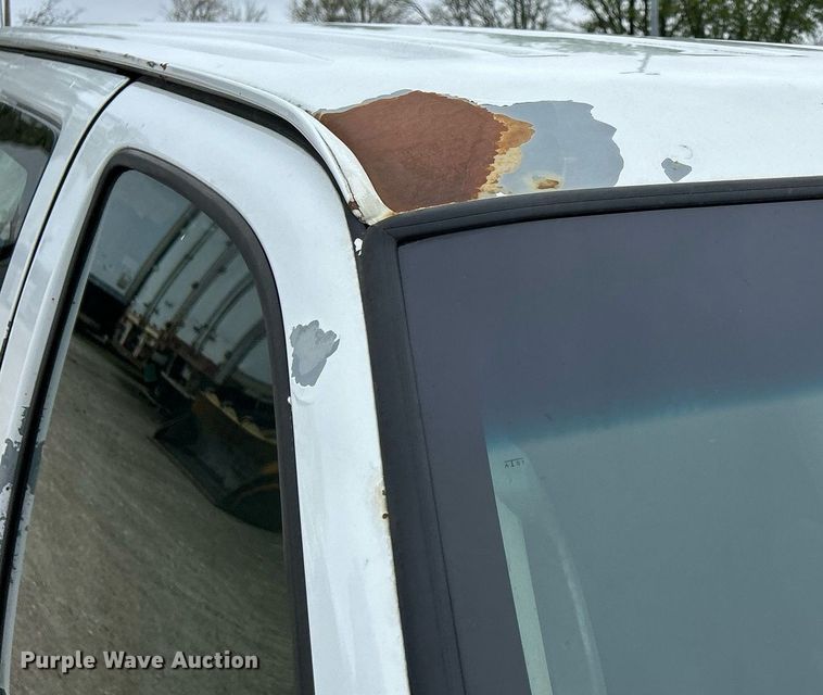 image for item DR4611 2004 GMC Savana G2500  van