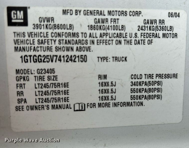 image for item DR4611 2004 GMC Savana G2500  van