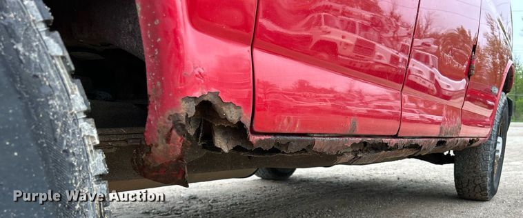 image for item DR4613 2005 Chevrolet Express 3500  van