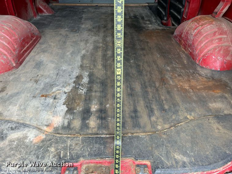 image for item DR4613 2005 Chevrolet Express 3500  van