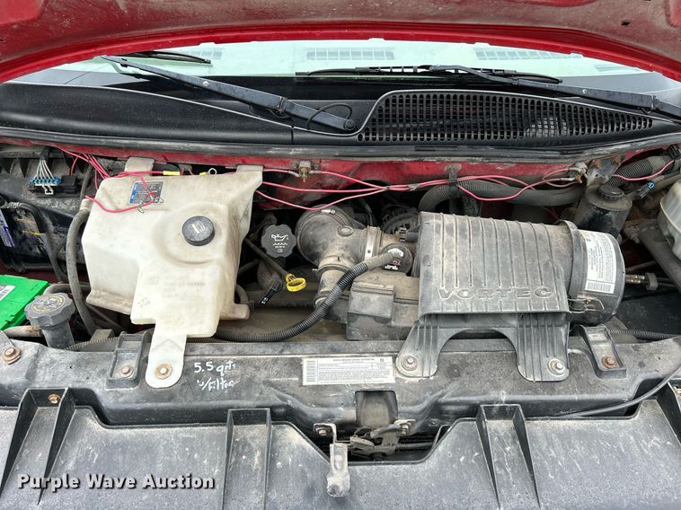 image for item DR4613 2005 Chevrolet Express 3500  van