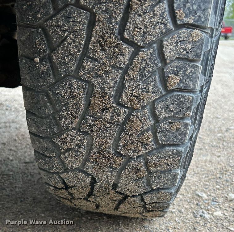 image for item DR4613 2005 Chevrolet Express 3500  van