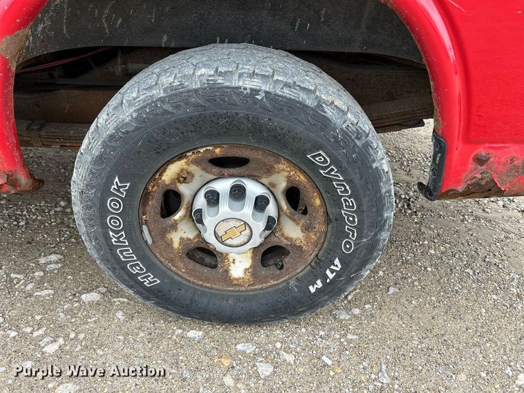 image for item DR4613 2005 Chevrolet Express 3500  van