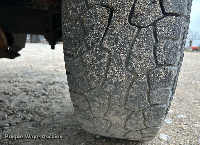 image for item DR4613 2005 Chevrolet Express 3500  van