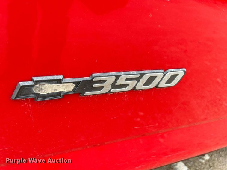 image for item DR4613 2005 Chevrolet Express 3500  van