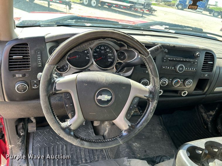 image for item DR4618 2007 Chevrolet Silverado 3500HD LT  pickup truck