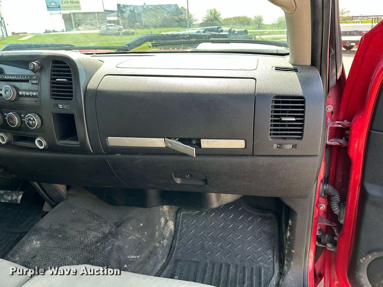 image for item DR4618 2007 Chevrolet Silverado 3500HD LT  pickup truck