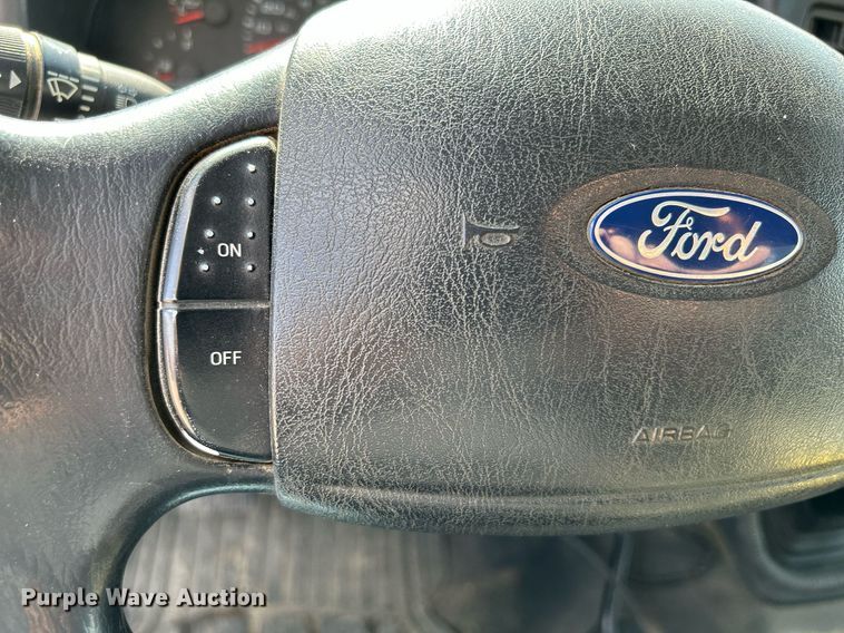 image for item DR4619 2003 Ford F550 Super Duty XLT  dump truck