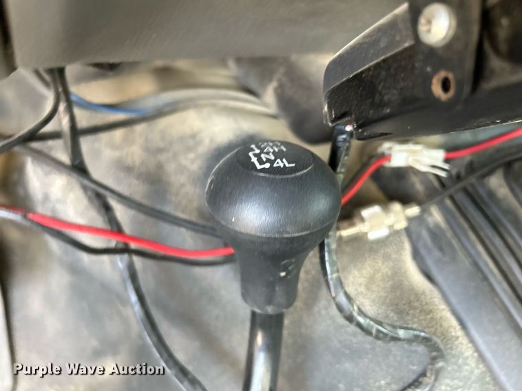 image for item DR4619 2003 Ford F550 Super Duty XLT  dump truck