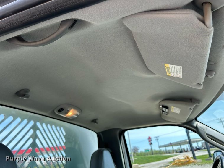 image for item DR4619 2003 Ford F550 Super Duty XLT  dump truck