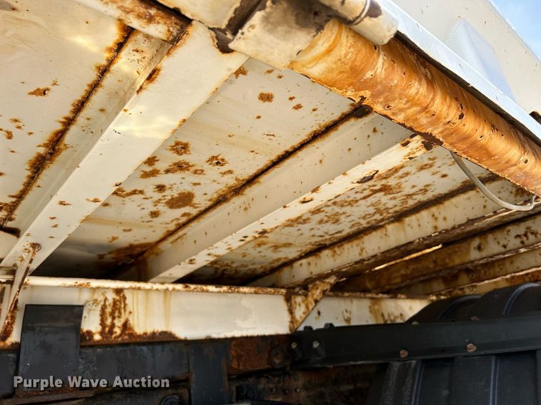 image for item DR4619 2003 Ford F550 Super Duty XLT  dump truck