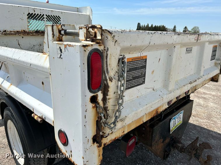 image for item DR4619 2003 Ford F550 Super Duty XLT  dump truck