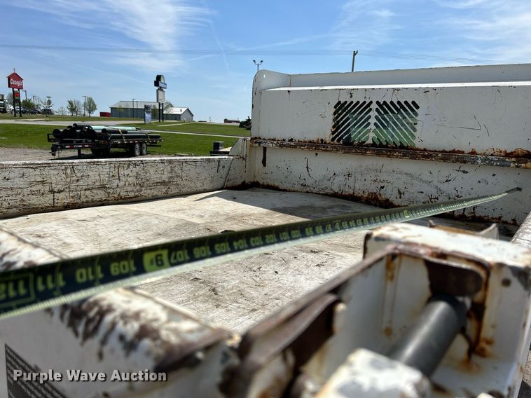 image for item DR4619 2003 Ford F550 Super Duty XLT  dump truck