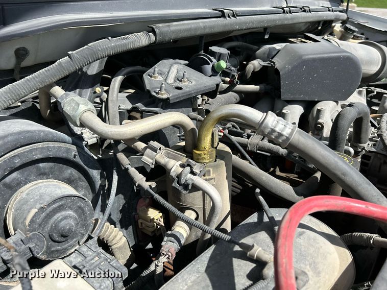 image for item DR4619 2003 Ford F550 Super Duty XLT  dump truck