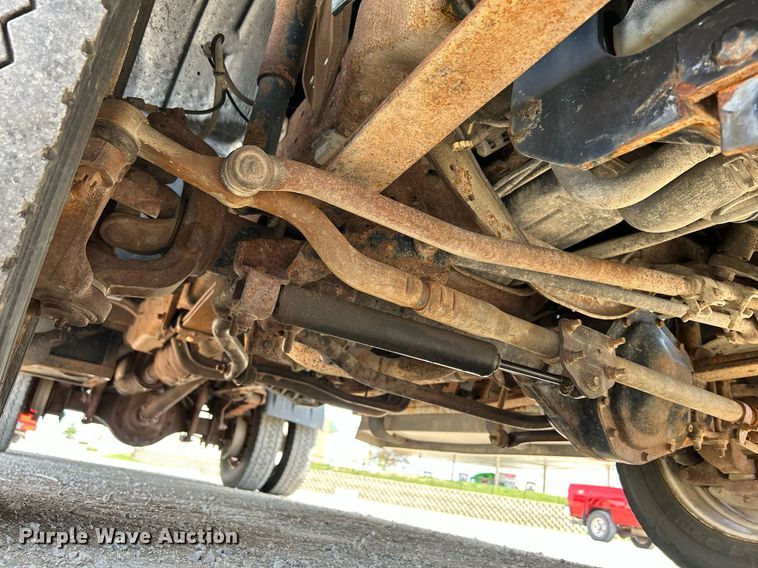 image for item DR4619 2003 Ford F550 Super Duty XLT  dump truck