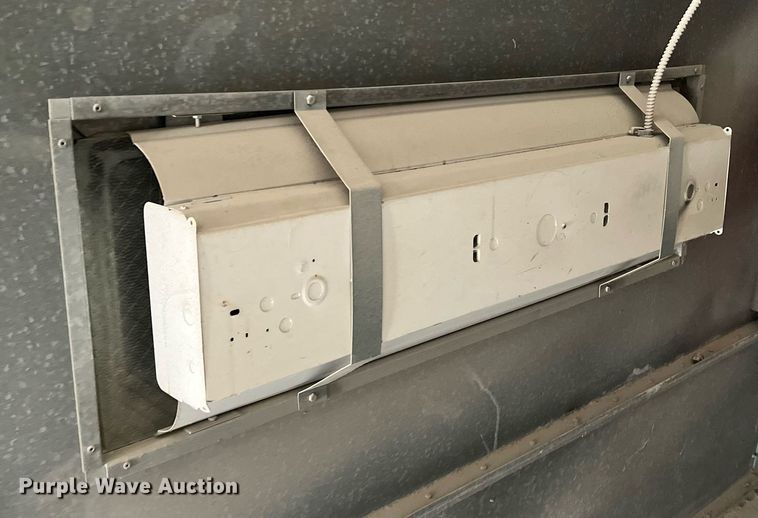 image for item DR5643 SBS  paint booth