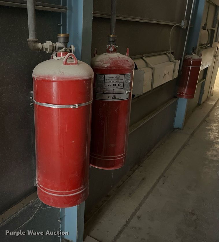 image for item DR5643 SBS  paint booth