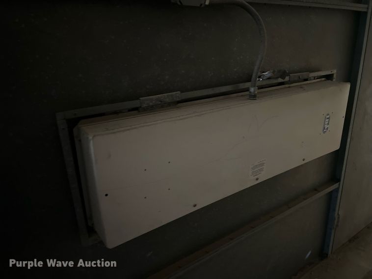 image for item DR5643 SBS  paint booth