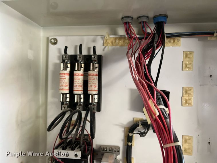 image for item DR5643 SBS  paint booth