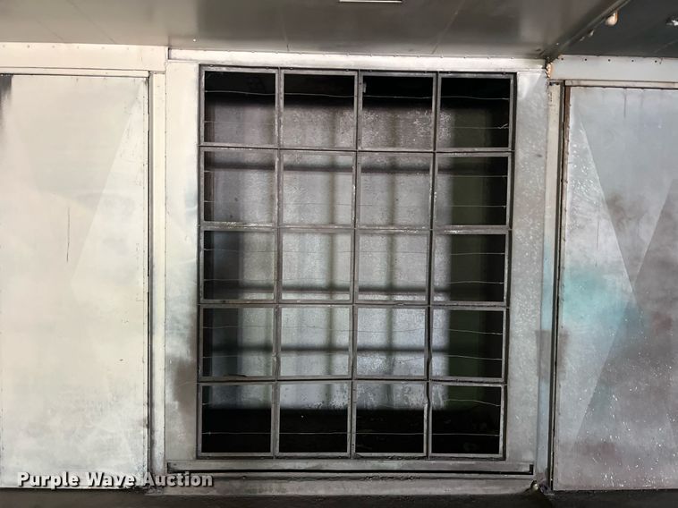 image for item DR5643 SBS  paint booth