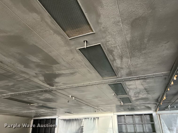 image for item DR5643 SBS  paint booth