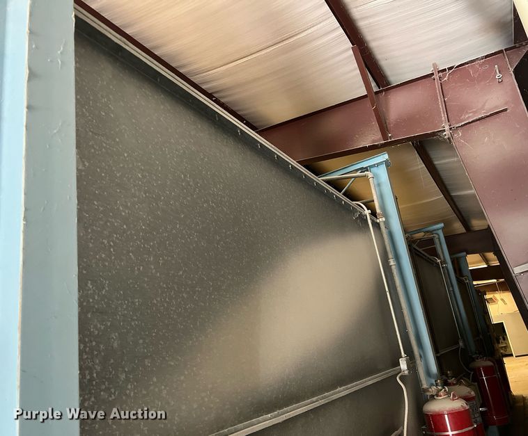 image for item DR5643 SBS  paint booth