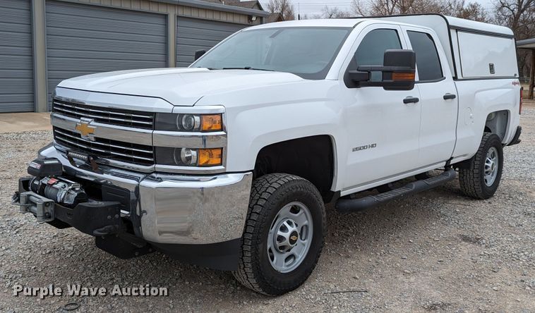 image for item DR6816 2016 Chevrolet Silverado 2500HD  Double Cab pickup truck