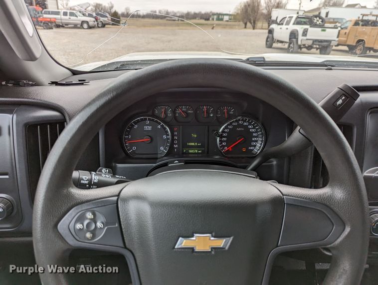 image for item DR6816 2016 Chevrolet Silverado 2500HD  Double Cab pickup truck