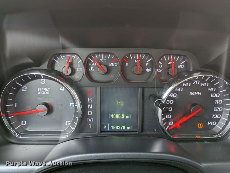 image for item DR6816 2016 Chevrolet Silverado 2500HD  Double Cab pickup truck