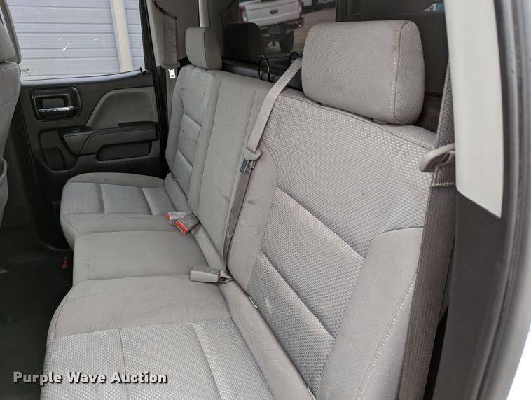 image for item DR6816 2016 Chevrolet Silverado 2500HD  Double Cab pickup truck