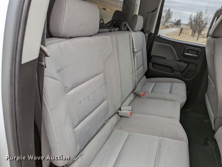 image for item DR6816 2016 Chevrolet Silverado 2500HD  Double Cab pickup truck