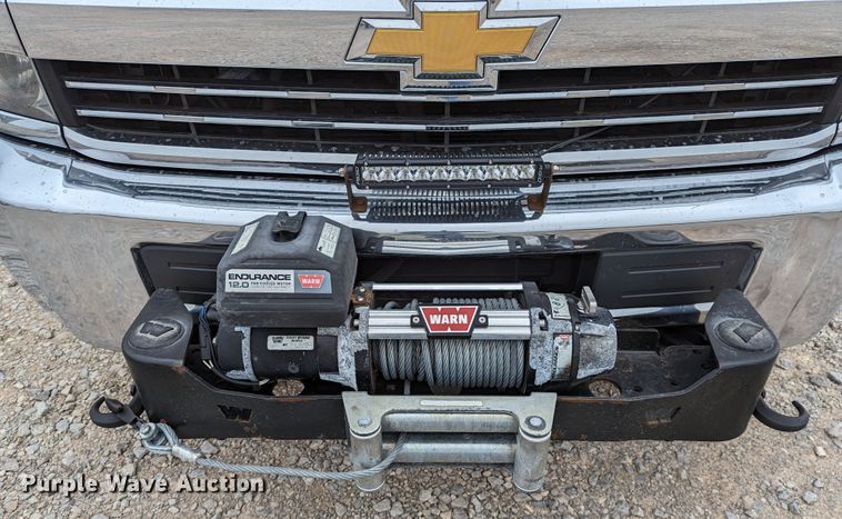 image for item DR6816 2016 Chevrolet Silverado 2500HD  Double Cab pickup truck