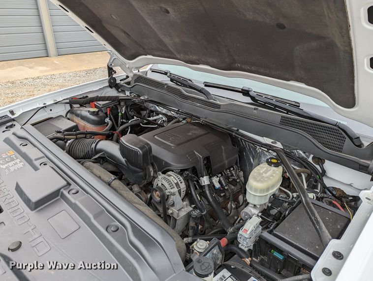 image for item DR6816 2016 Chevrolet Silverado 2500HD  Double Cab pickup truck