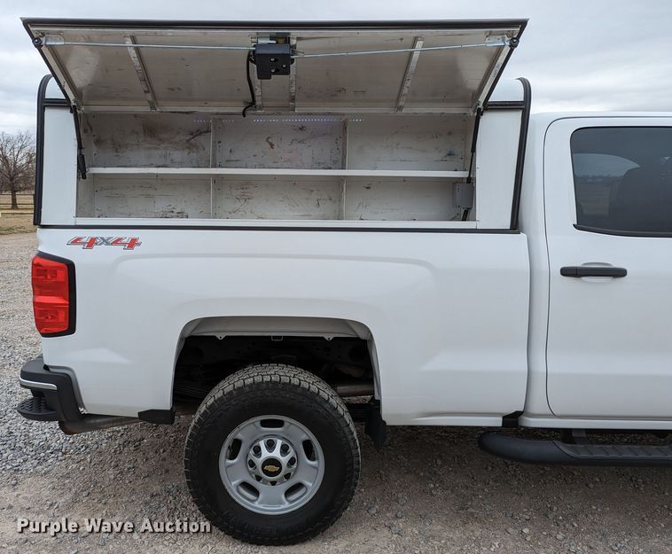 image for item DR6816 2016 Chevrolet Silverado 2500HD  Double Cab pickup truck