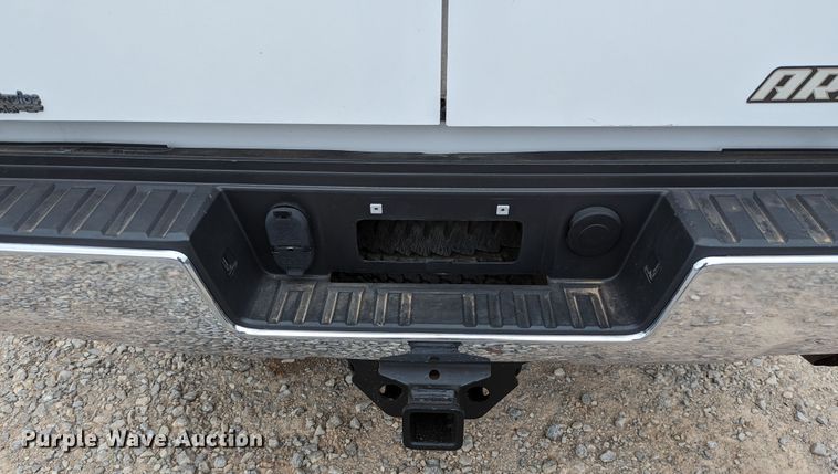 image for item DR6816 2016 Chevrolet Silverado 2500HD  Double Cab pickup truck