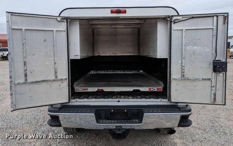 image for item DR6816 2016 Chevrolet Silverado 2500HD  Double Cab pickup truck