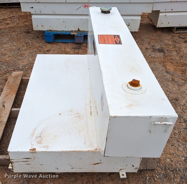 image for item DR6953 Lund  auxiliary fuel tank