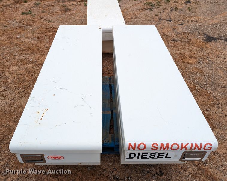 image for item DR6956 (3) Rawson-Koenig toolboxes