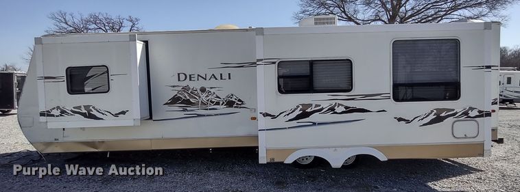 image for item DR8246 2007 Denali  camper