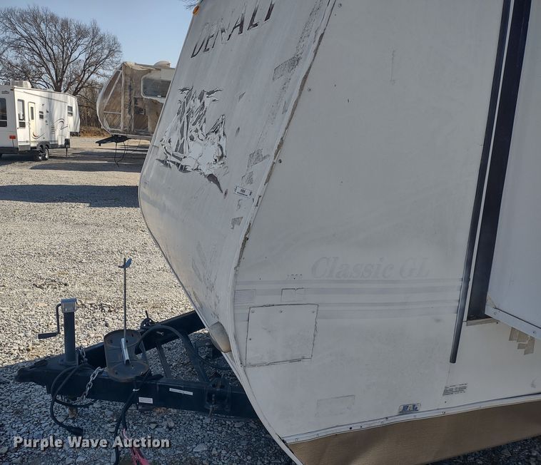 image for item DR8246 2007 Denali  camper