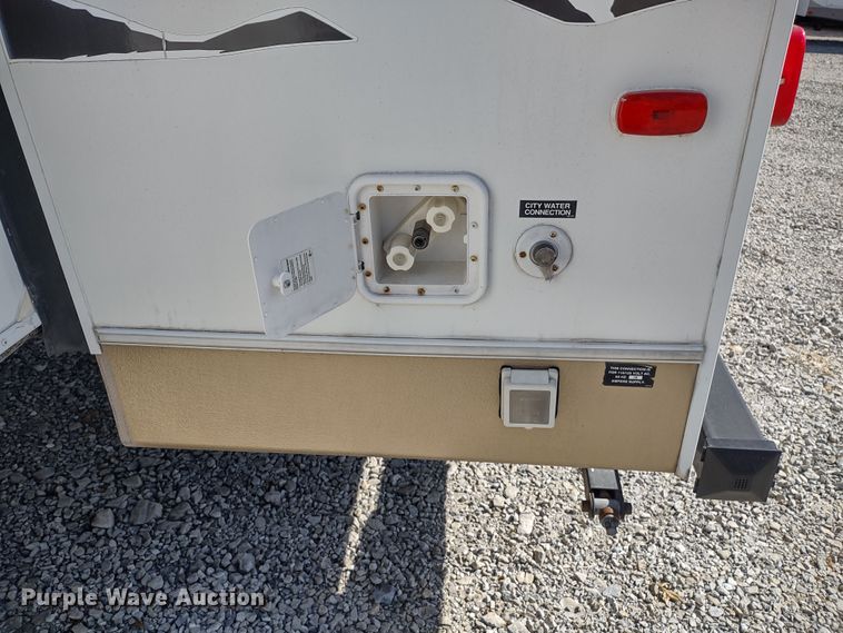 image for item DR8246 2007 Denali  camper