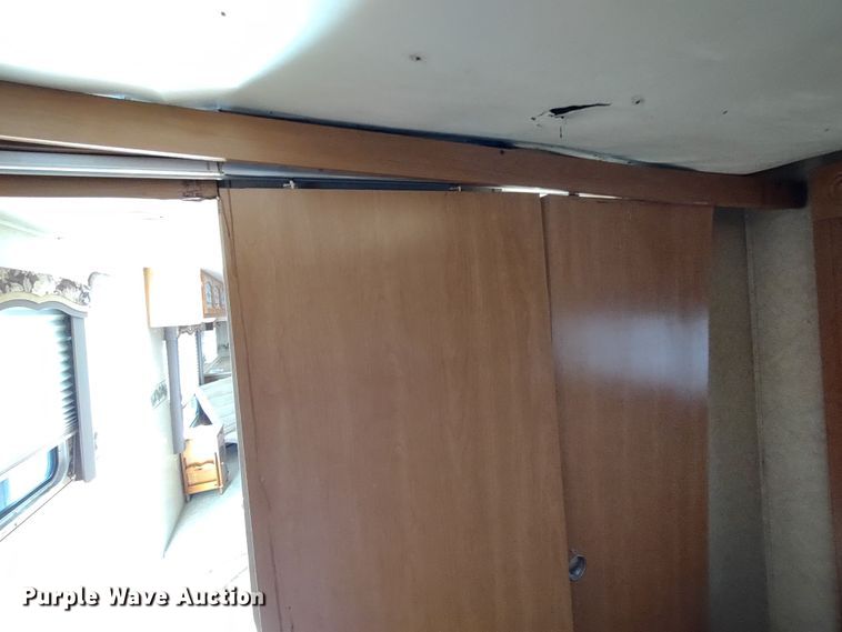 image for item DR8246 2007 Denali  camper