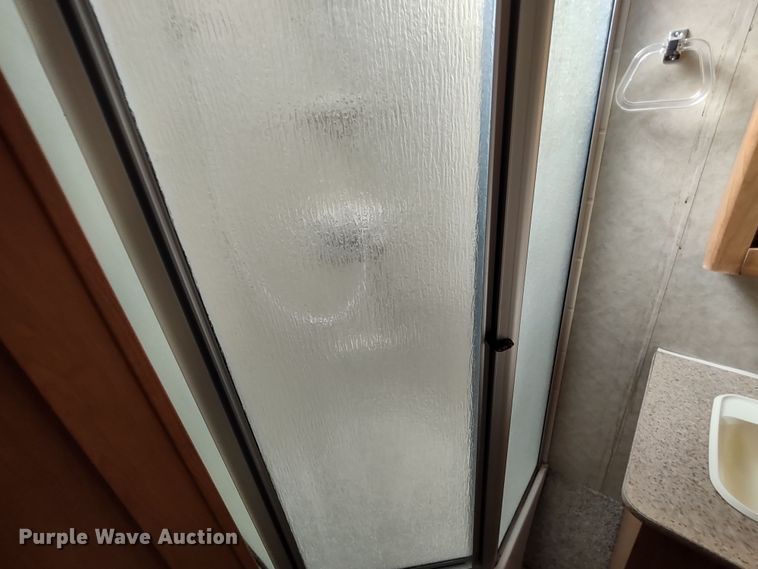 image for item DR8246 2007 Denali  camper