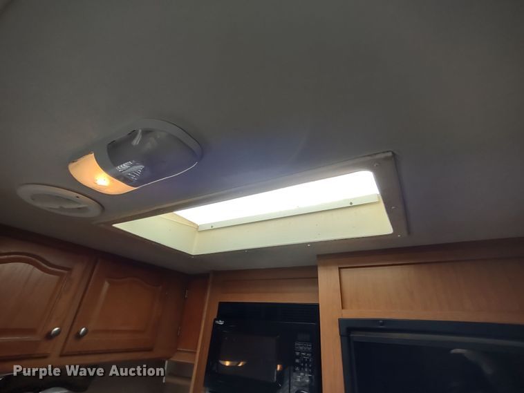 image for item DR8246 2007 Denali  camper