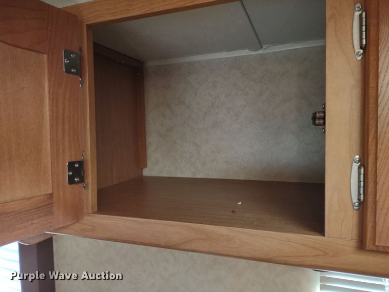 image for item DR8246 2007 Denali  camper