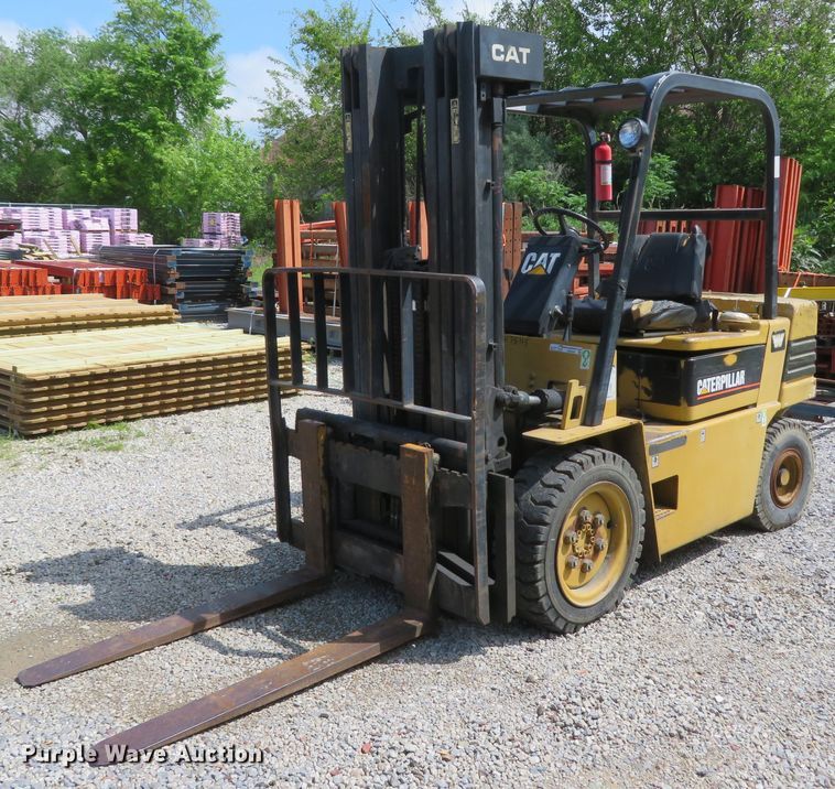 image for item FB9838 Caterpillar VC60E  forklift