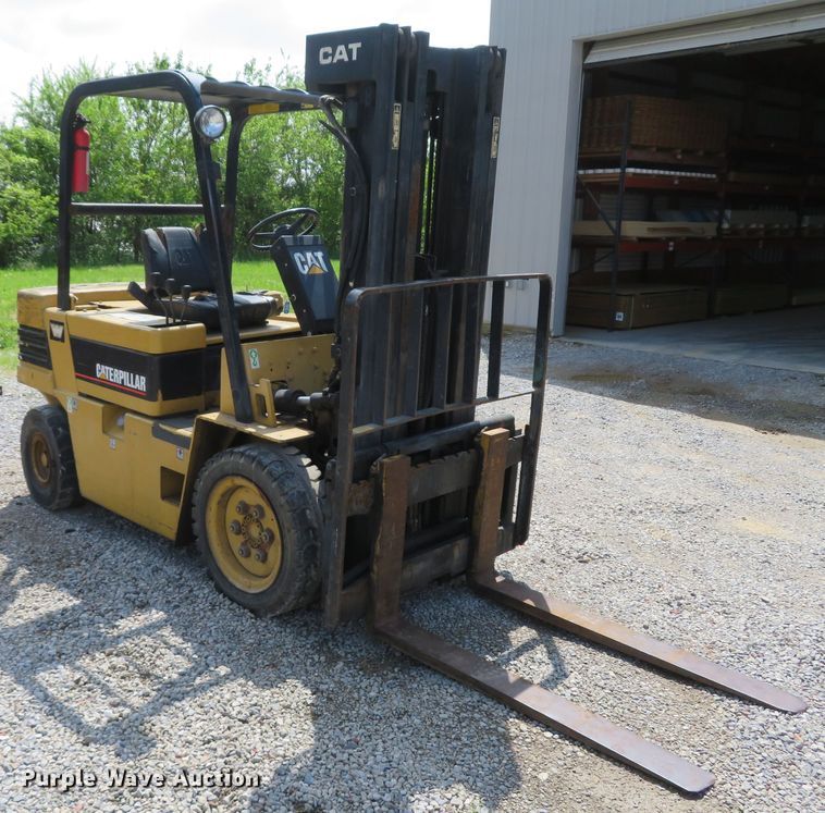 image for item FB9838 Caterpillar VC60E  forklift