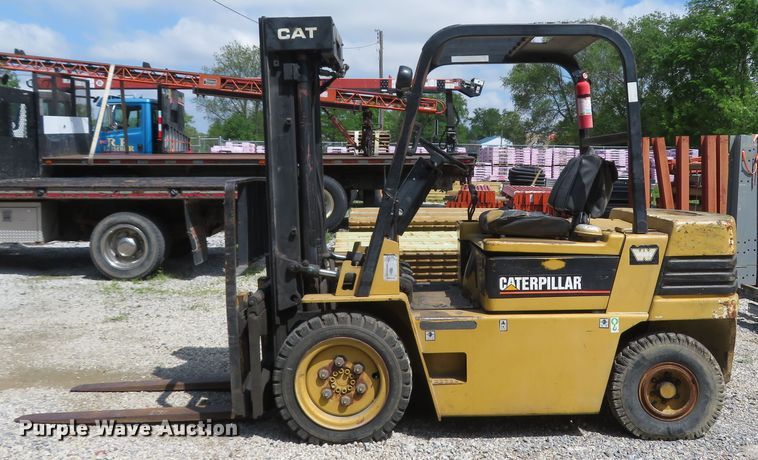 image for item FB9838 Caterpillar VC60E  forklift