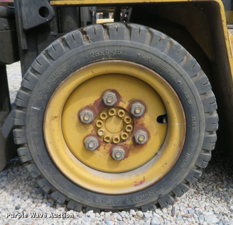 image for item FB9838 Caterpillar VC60E  forklift